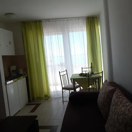 Sofija Lejlighed Podstrana